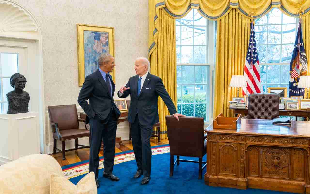 Joe Biden relanza el programa Obamacare para ampliar cobertura sanitaria; Barack Obama regresa a la Casa Blanca para apoyarlo. | Foto: Twitter de Joe Biden.