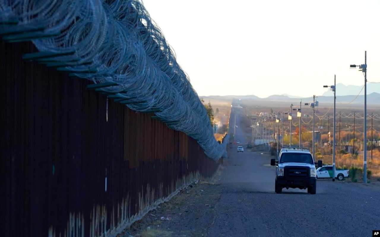 Esta patrulla tenía decenas de denuncias sobre abuso de migrantes. | Foto: VOA / AP.