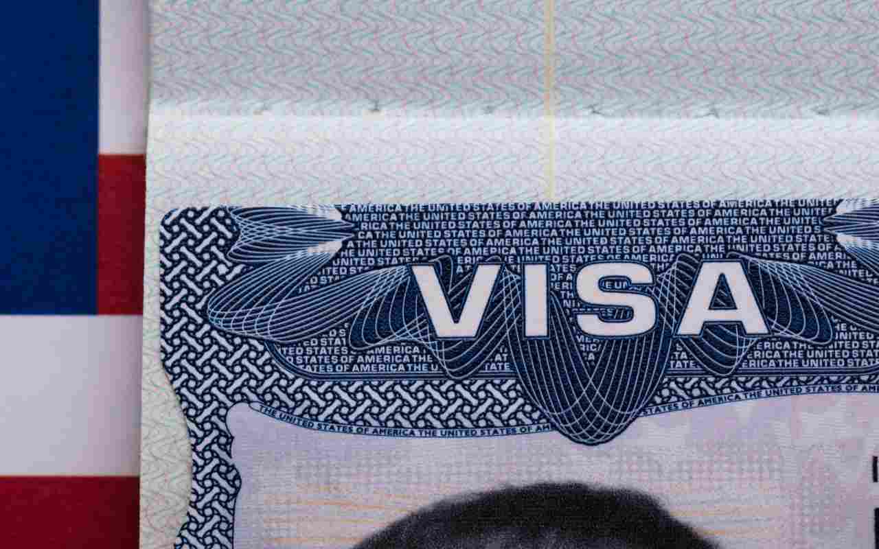 México tendrá 356 mil visas de trabajo en 2022 luego de la reunión entre AMLO-Biden. | Foto: Depositphotos
