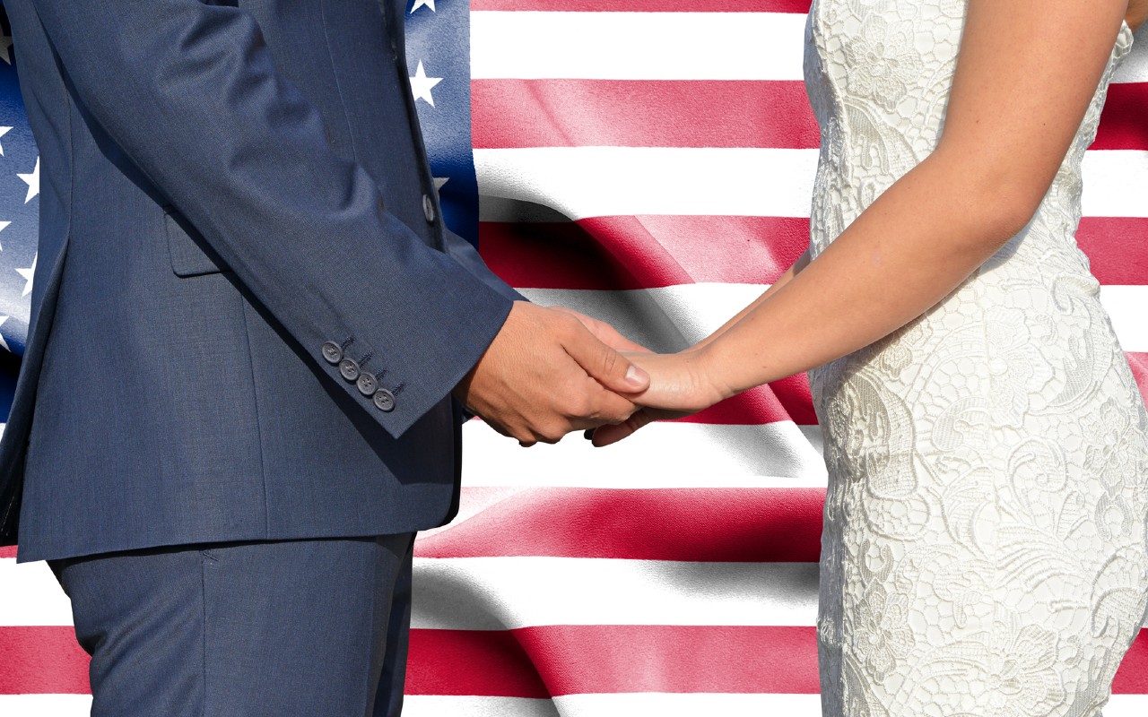 El tiempo de espera para obtener la green card por matrimonio depende de 4 factores | Foto: Depositphotos