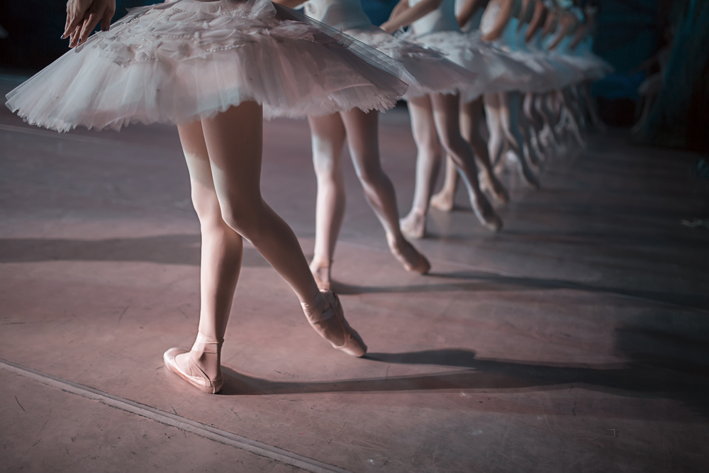 Bailarinas jaliscienses son becadas para terminar estudios en USA