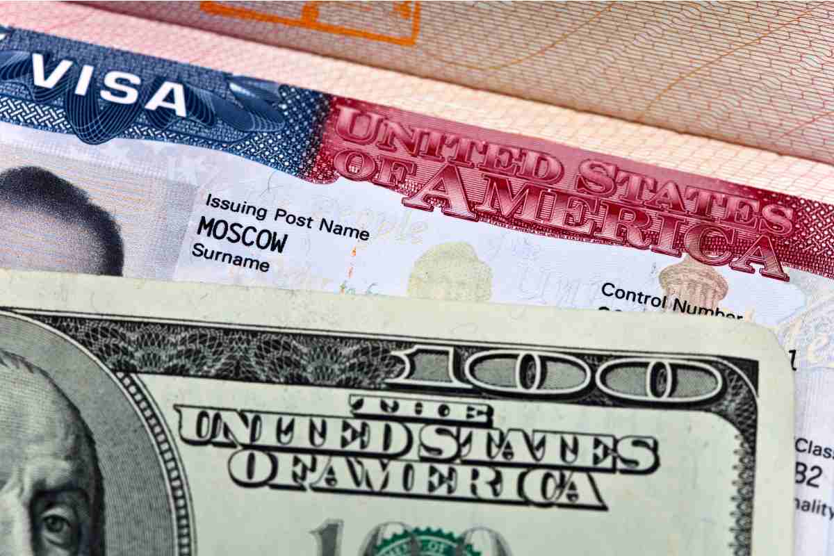 La última palabra sobre si se aprueba o no tu visa americana la tienen los agentes consulares | Foto: Depositphotos