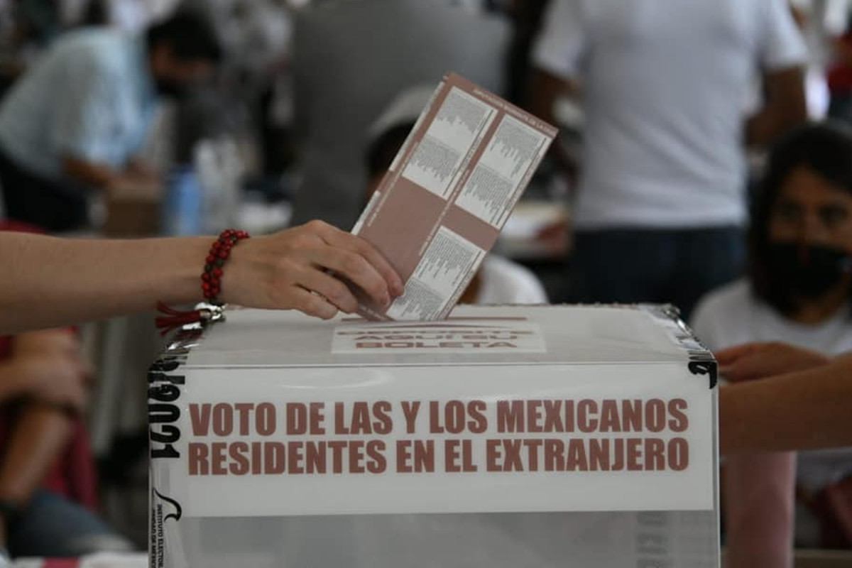 El voto extranjero es un derecho para todos los mexicanos, sin importar donde hayan nacido o donde vivan | Foto: INE