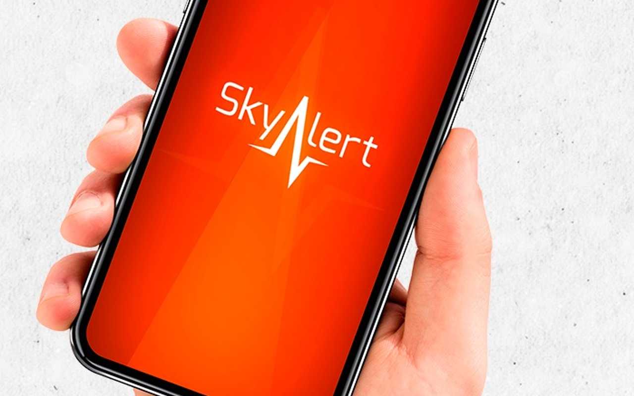 Existen algunas apps que te notifican sobre los sismos en tiempo real. | Foto: Facebook de SkyAlert.