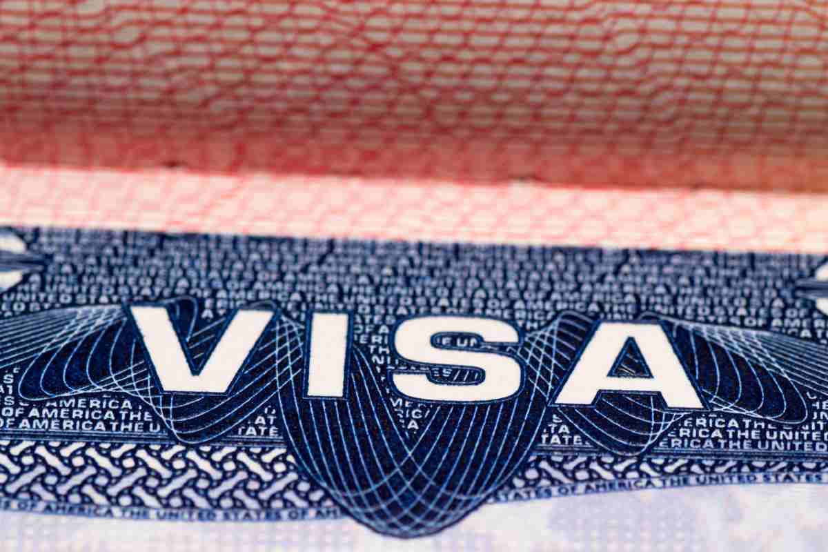La única excepción para tramitar la visa americana junto a un familiar sería si el solicitante tiene hijos menores de edad. | Foto: Depositphotos