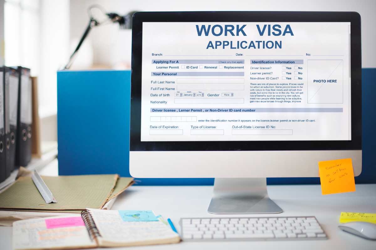 Hay un límite de 85 mil visas de trabajo americanas H-1B cada año | Foto: Depositphotos