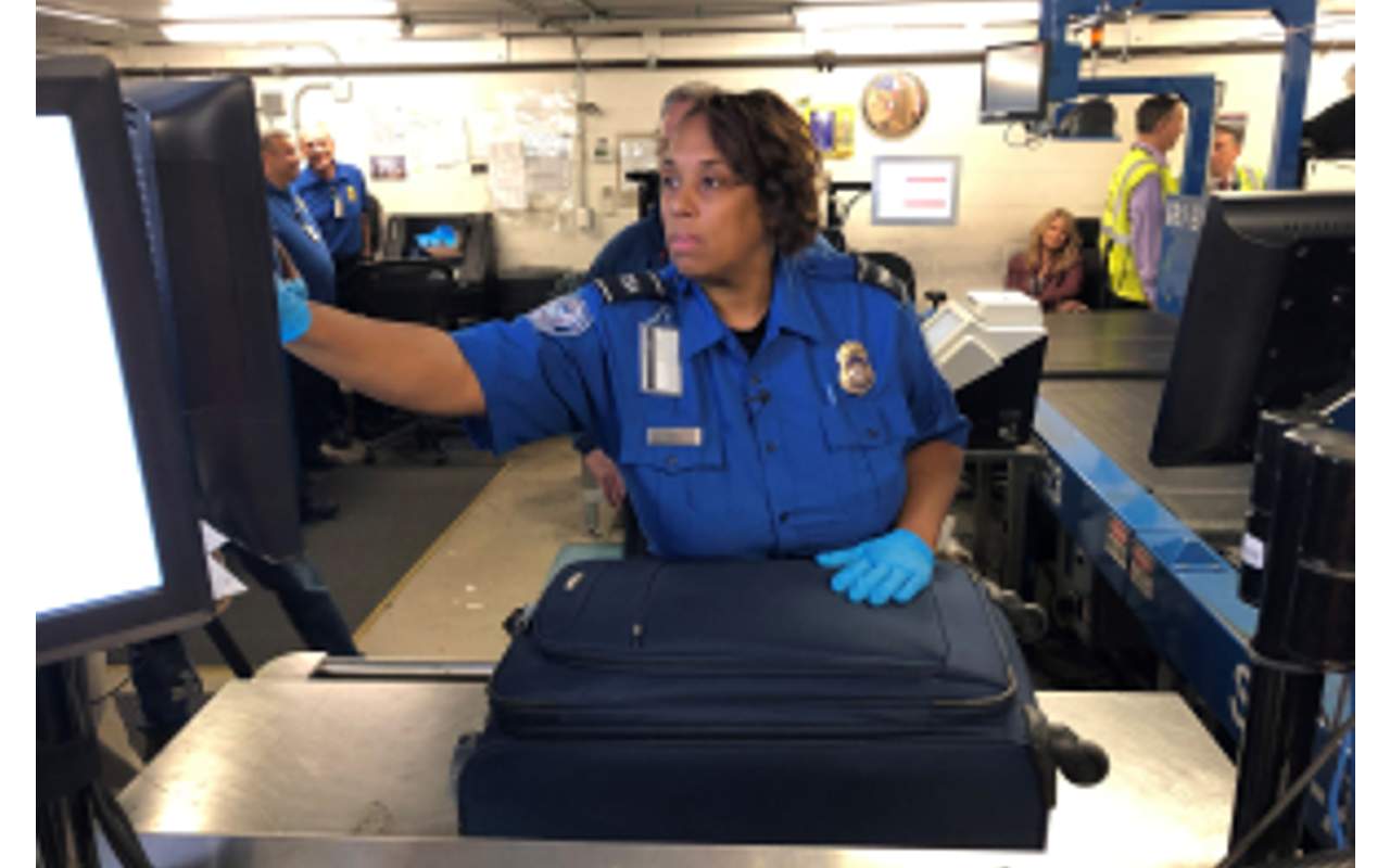 Te presentamos esta oferta de trabajo en USA como personal en el Aeroppuerto de Filadelfia. | Foto: Cortesía de TSA.