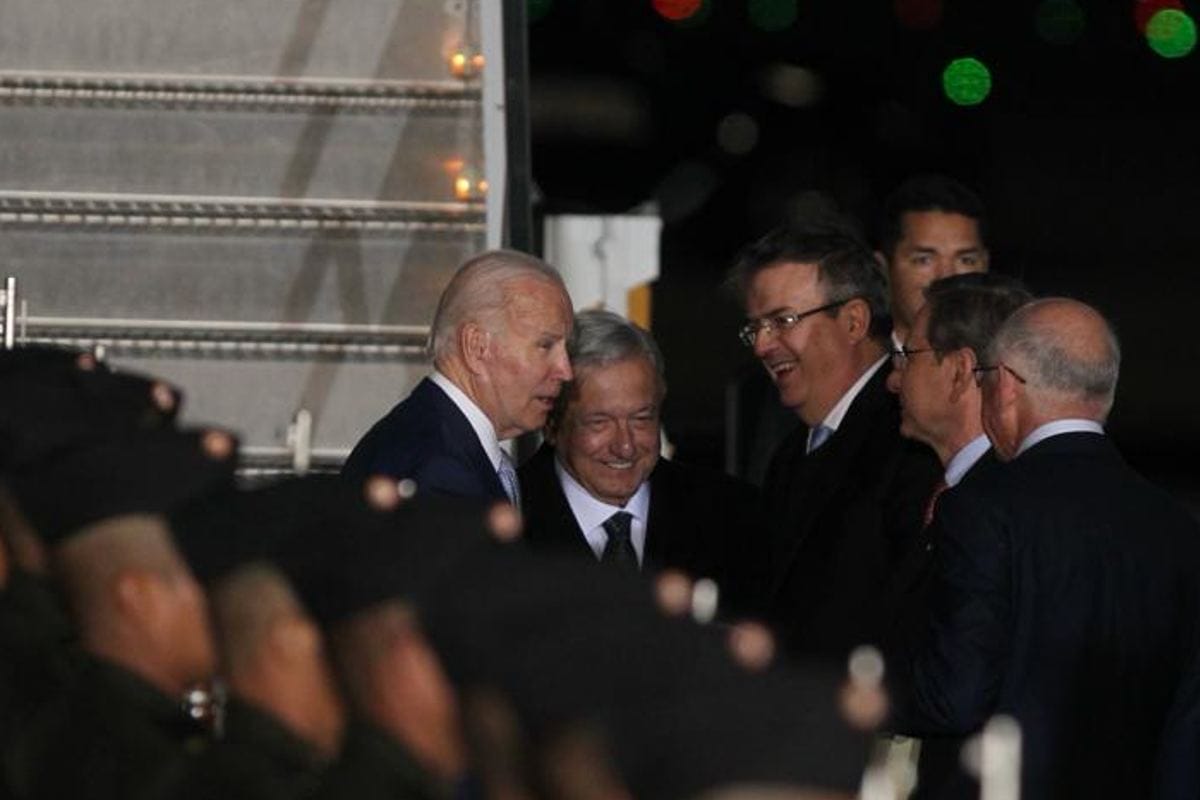 AMLO y Biden acordaron recibir a México aceptó recibir a 30 mil personas no deportables | Foto: SRE