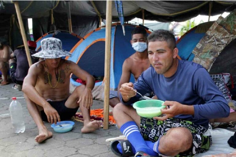 ¿Puedo Aplicar A La Ley De Ajuste Cubano Si Tengo Parole Humanitario?