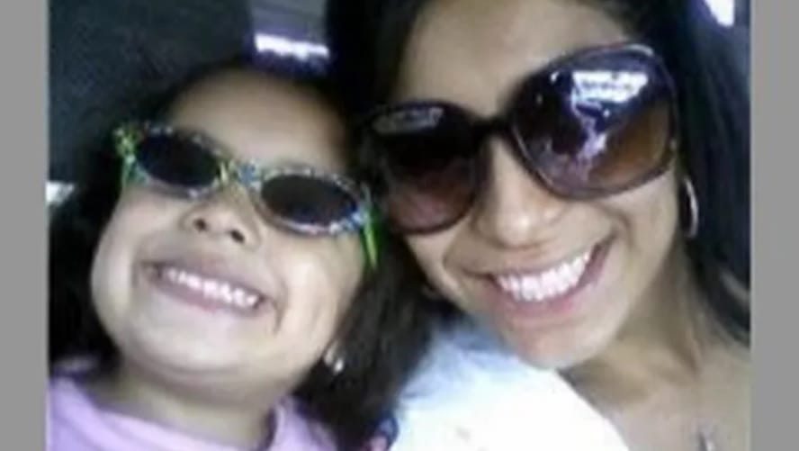 Piden ayuda para reunir a una madre deportada con su hija