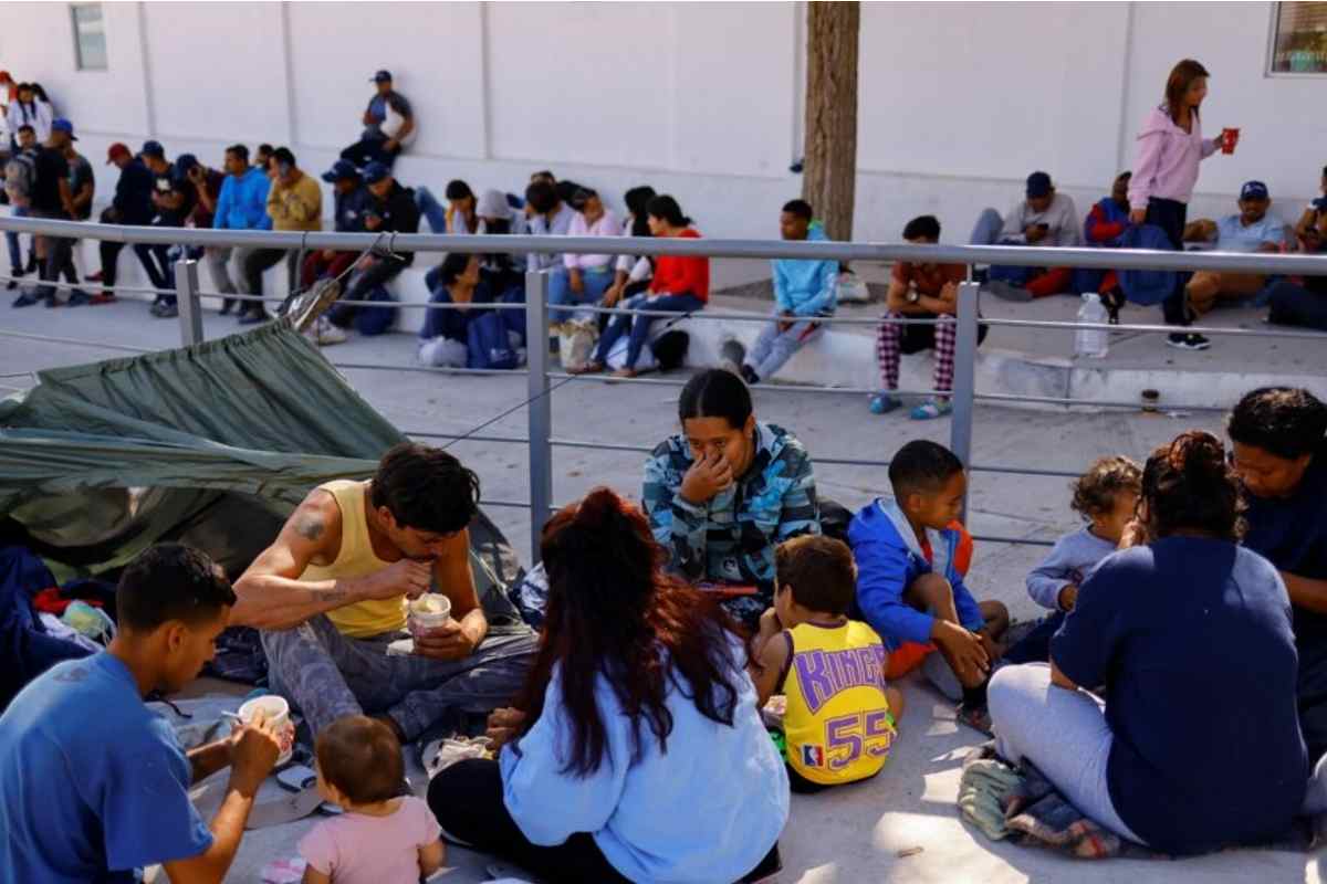 Cualquier migrante en México puede solicitar la repatriación para ser devuelto de forma voluntaria a su país, la repatriación y la deportación no son lo mismo. | Foto: Voz de América / Reuters