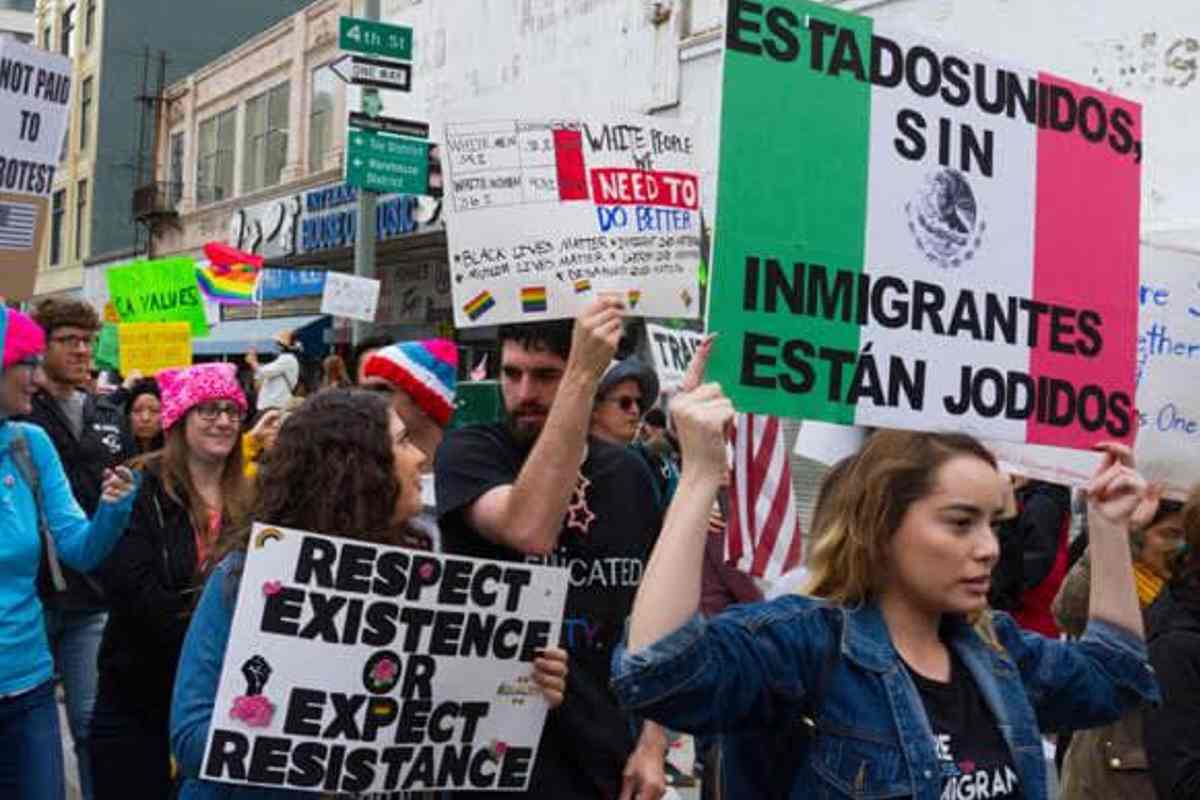 Activistas convocan a llamar a los representantes que votaron a favor de la ley antimigrante | Foto: Red Nacional de Abogados Migrantologos Facebook.