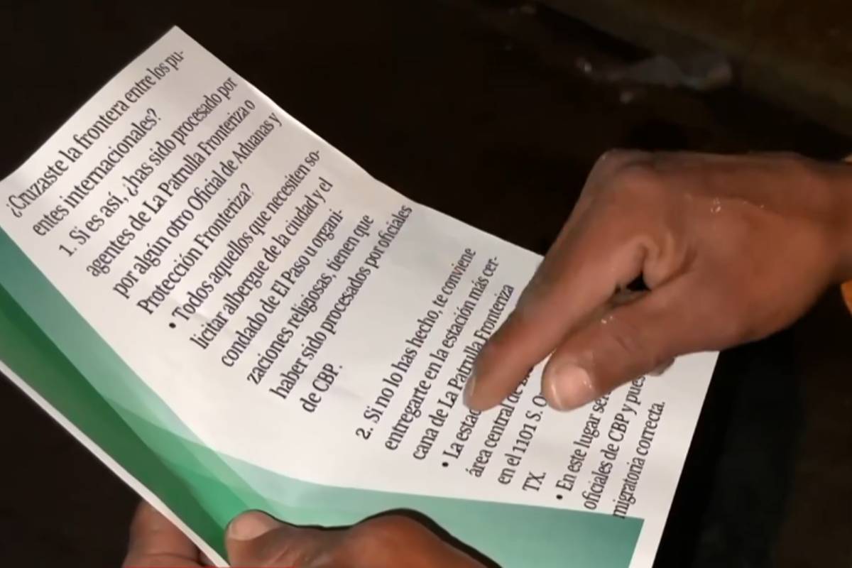 Los migrantes en El Paso recibieron una carta en las que se les pedía entregarse a las autoridades | Foto: Voz de América