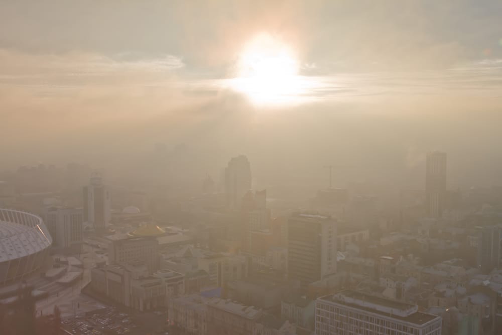 Por incendio forestal en Canadá, Estados Unidos emite alerta tras mala calidad del aire