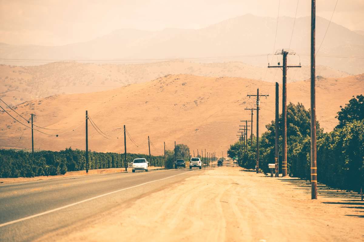 Estados Unidos se encuentra sumergido entre calor, humo e inundaciones