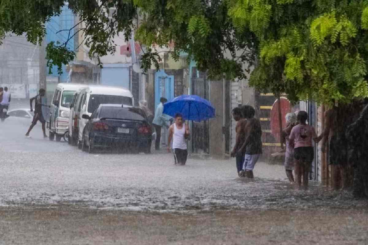 24 de las 31 provincias de República Dominicana están bajo alerta roja | Foto: Voz de América