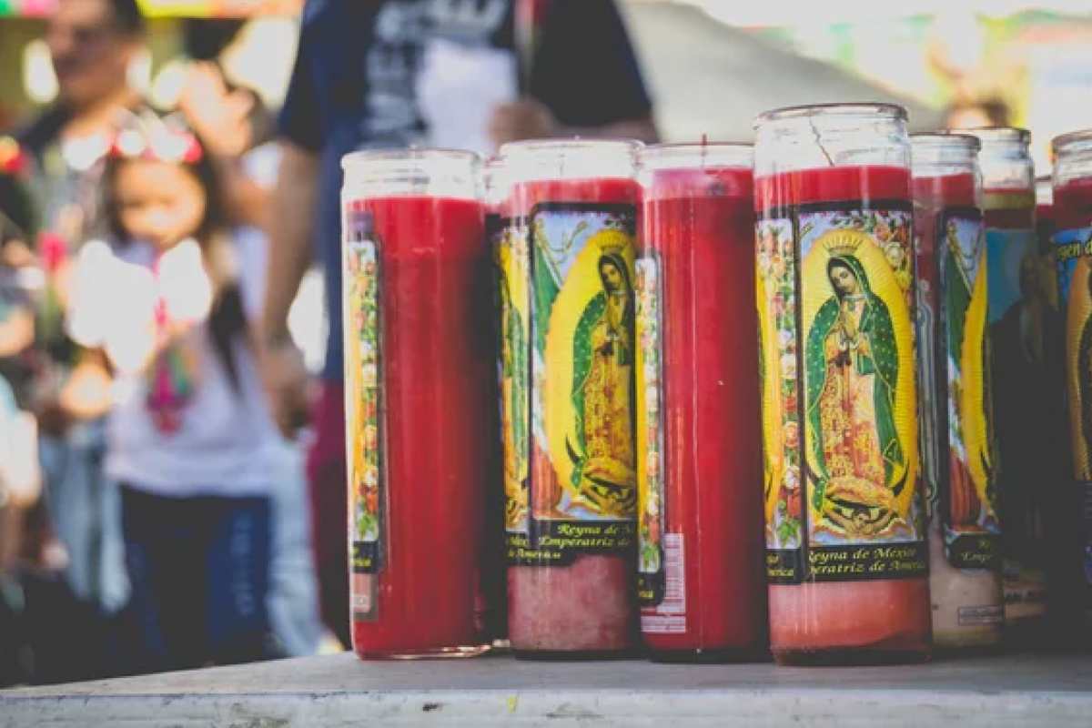 Rosario Virgen de Guadalupe || Foto:imagen de archivo de depositphotos