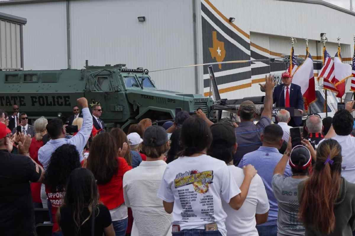 Trump ha dejado ver que su plan migratorio incluye levantar más muros a lo largo de la frontera. | Foto: AFP / Voz de América