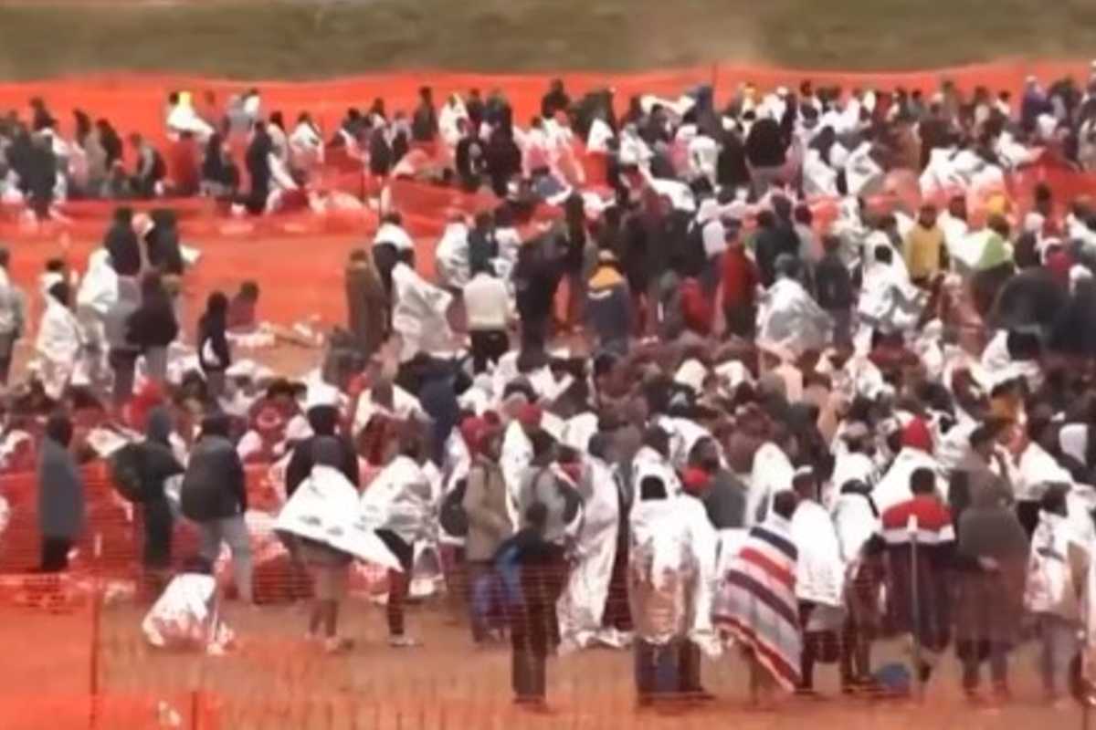 llegada de migrantes a Eagle Pass, Texas || Foto: Captura de pantalla