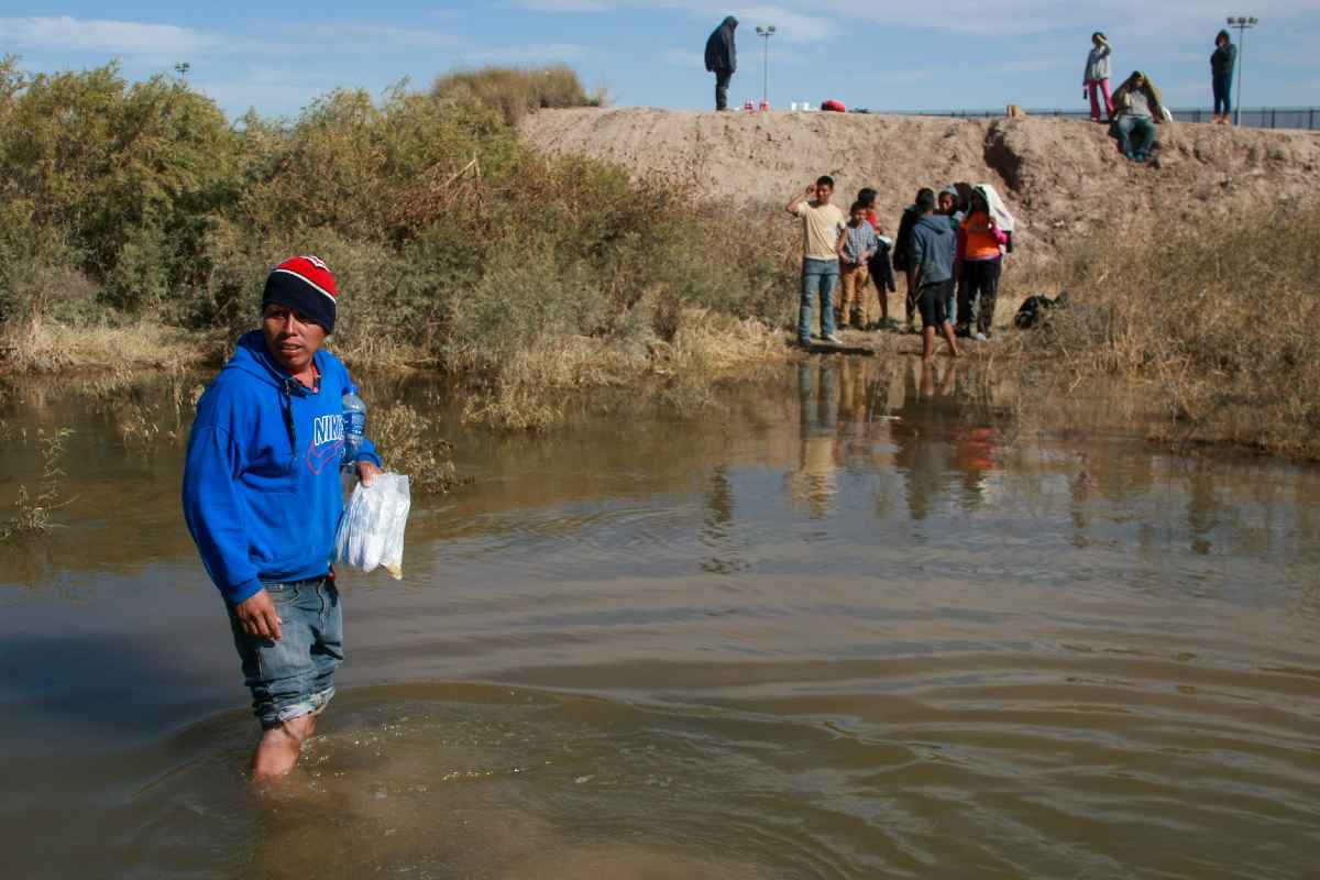 Las autoridades negaron haber soltado cocodrilos en el Rio Bravo para frenar la migración | Foto: Imagen de archivo de Depositphotos
