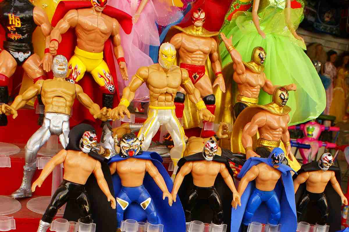 Los luchadores son de los juguetes tradicionales mexicanos más emblemáticos